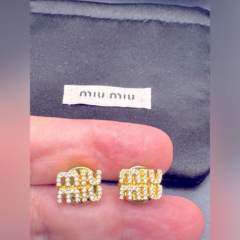 Miu Miu Gold Crystal Logo Knot Stud Earrings - Picture 2 of 3